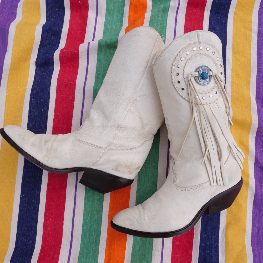Vintage 90s Zodiac white suede fringed cowgirl cowboy boots - Picture 10 of 10